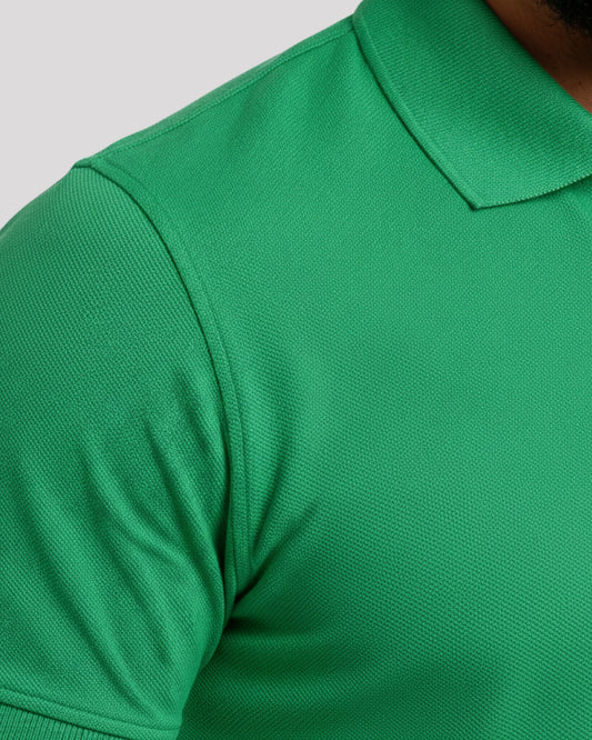 Men's Solid Green Matty Half Sleeve Polo Regular T-Shirt