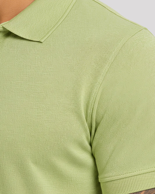 Men's Solid Olive Matty Half Sleeve Polo Regular T-Shirt