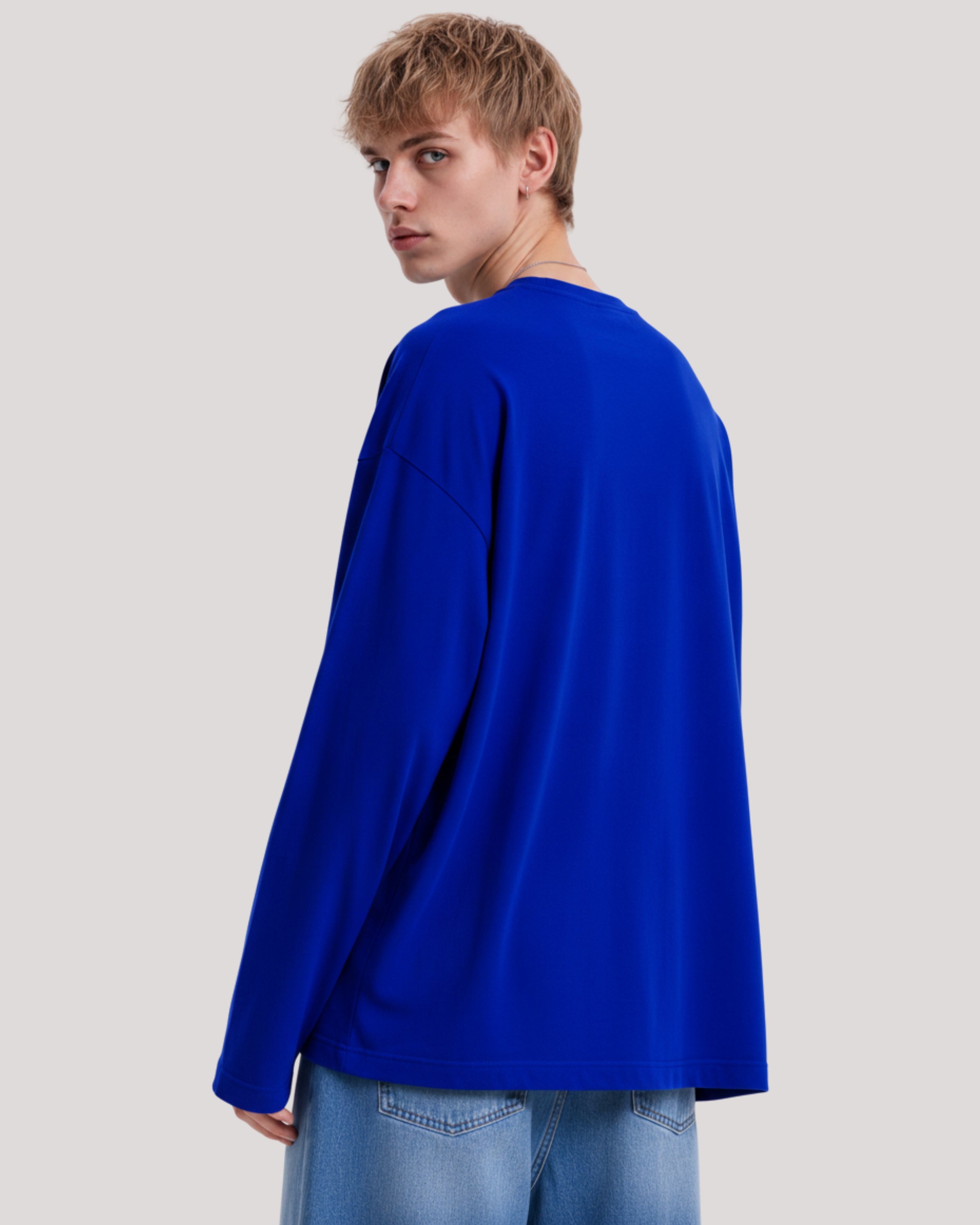 Men's Solid Royal Blue Oversized Long Sleeve Crew Neck Regular T-Shirt