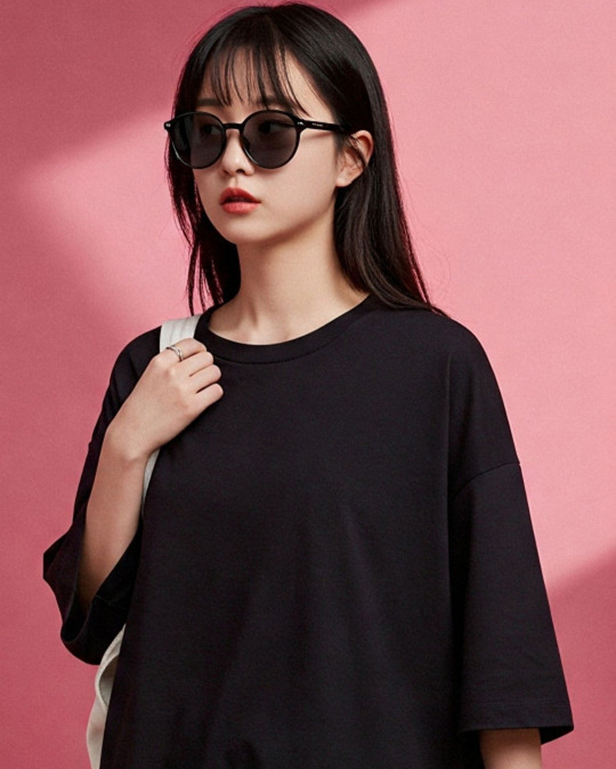 Round Neck Drop-Shoulder Sleeves Oversized T-shirt